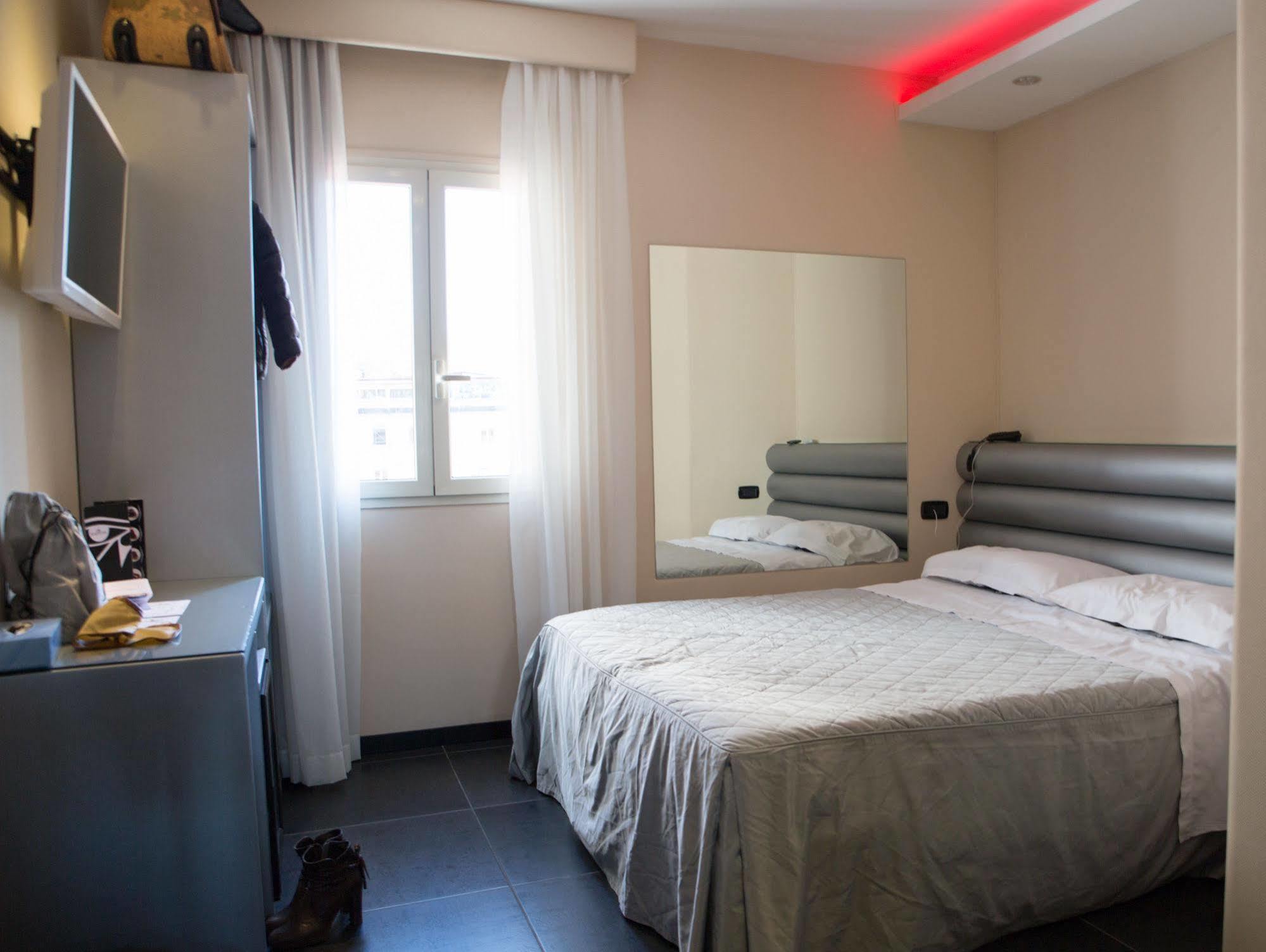 Kleopatra Design Hotel 那不勒斯 外观 照片