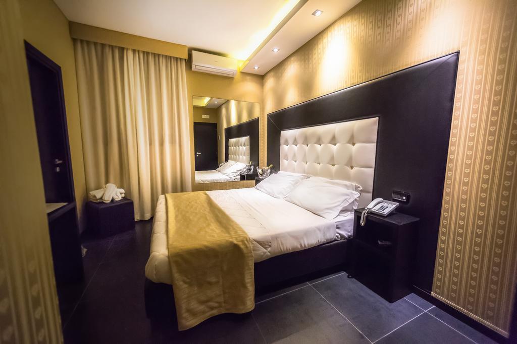 Kleopatra Design Hotel 那不勒斯 外观 照片